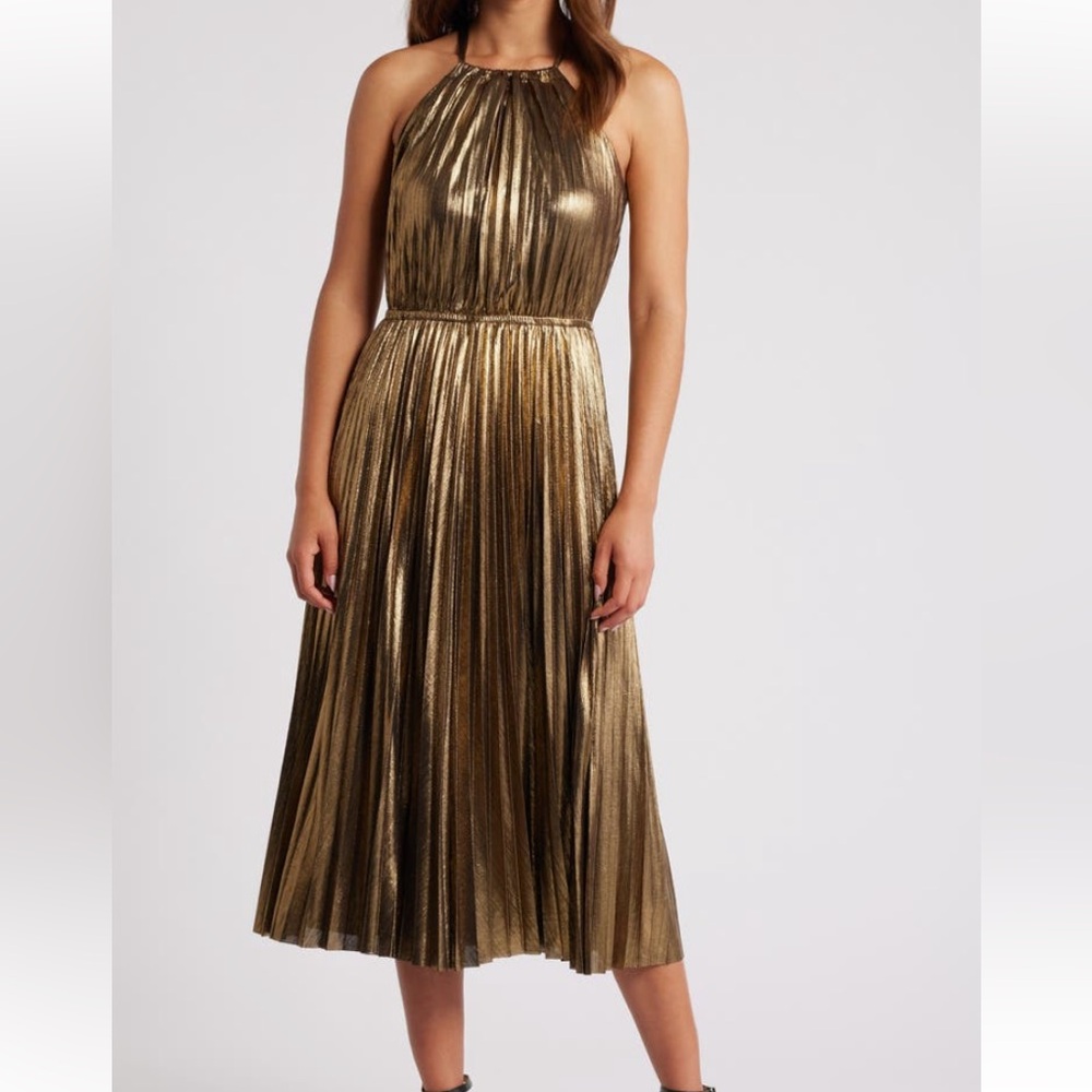 Chelsea28 Metallic Gold Cocktail Dress